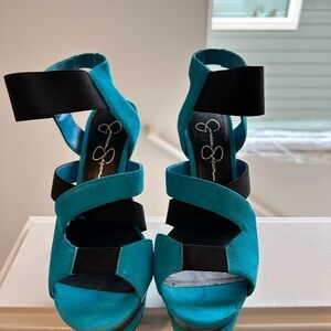 Jessica Simpson Teal and Black Heels